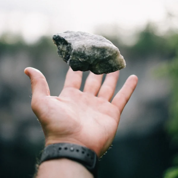 Seminārs "Mammas enerģijas lādiņš: Minerālu spēka atbalsts ikdienā"